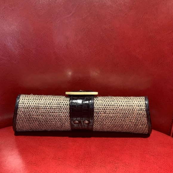 JALDA & Nuana Kane Original Gold tone Clutch Handbag - Picture 5 of 8